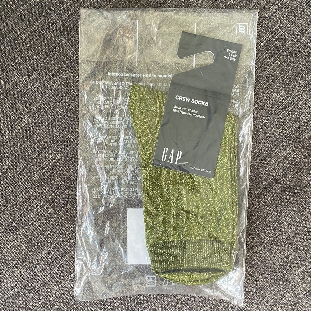 GAP Green Crew Socks - Picture 9 of 10
